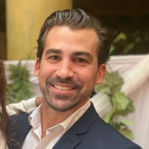 Meet your Posher, Tom